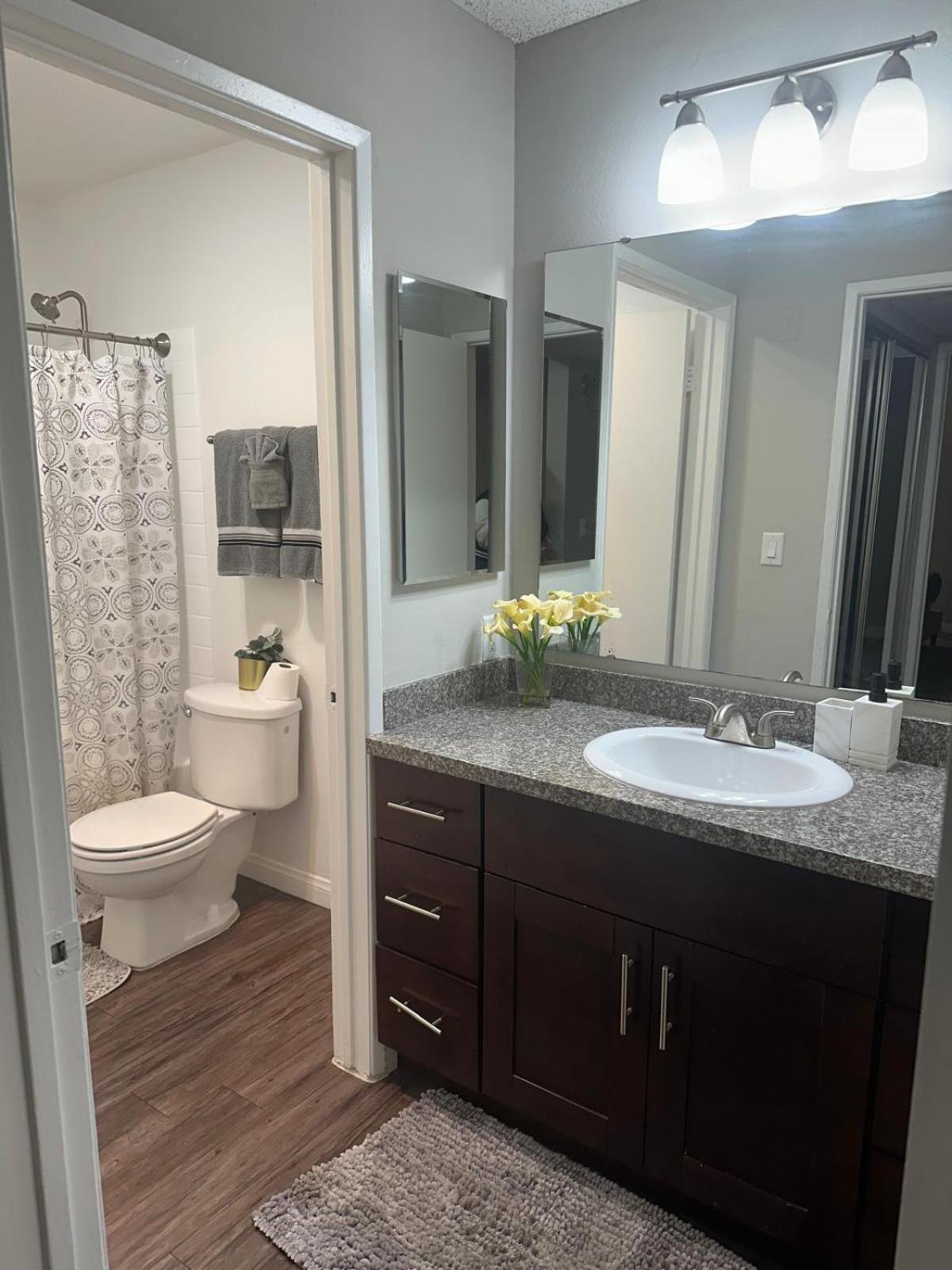 Hollywood Two Bedroom Close To Universal * Los Angeles